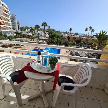 Borinquen Only 280 Meters To The Beach, Balcony With Sea View, Heated Pool, Wifi Apartment