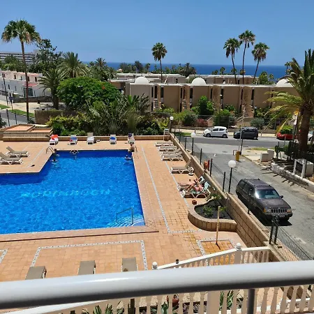 Borinquen Only 280 Meters To The Beach, Balcony With Sea View, Heated Pool, Wifi Apartment Playa de las Americas (Tenerife)