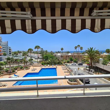 Borinquen Only 280 Meters To The Beach, Balcony With Sea View, Heated Pool, Wifi * Playa de las Americas (Tenerife)
