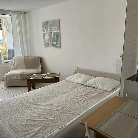 Borinquen Only 280 Meters To The Beach, Balcony With Sea View, Heated Pool, Wifi Apartment Playa de las Americas (Tenerife)