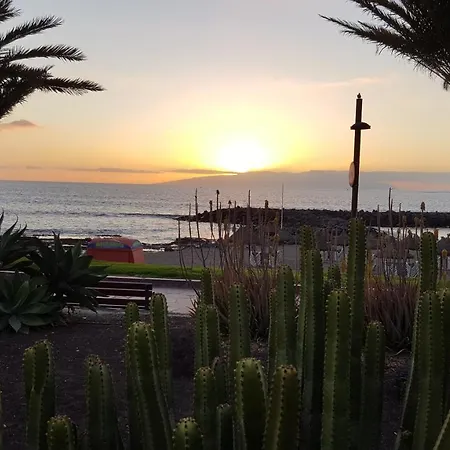 Apartment Borinquen 2 Only 280 Meters To The Beach, Balcony With Sea View, Heated Pool, Wifi